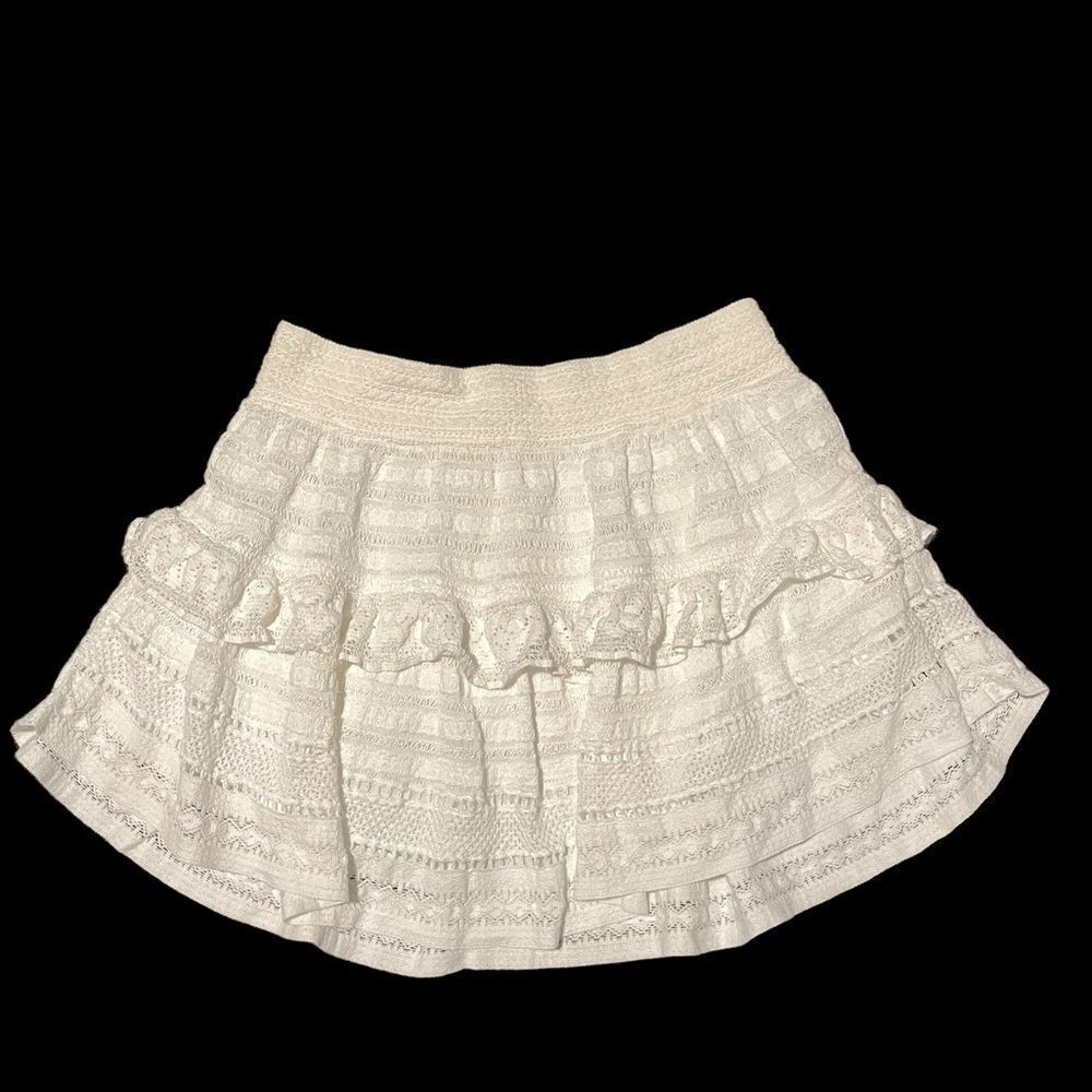 Juniors cute white fluffy skirt